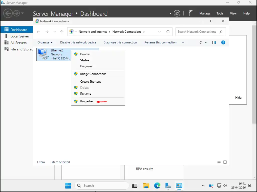 Windows Server 2025 Network Connections penceresi: Ethernet adaptörü listesi