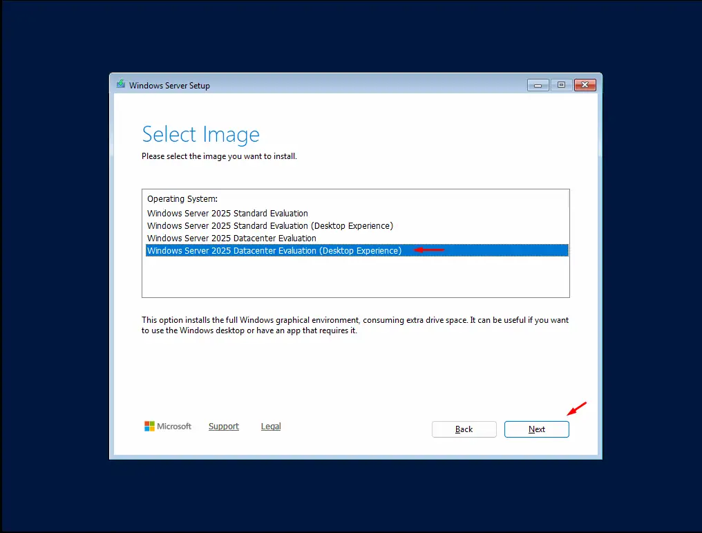 Windows Server 2025 sürüm seçim ekranı: Datacenter Evaluation Desktop Experience seçeneği vurgulanmış